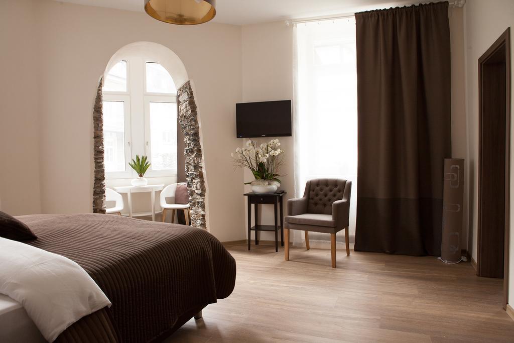 Hotel Ravene Кохем Екстериор снимка