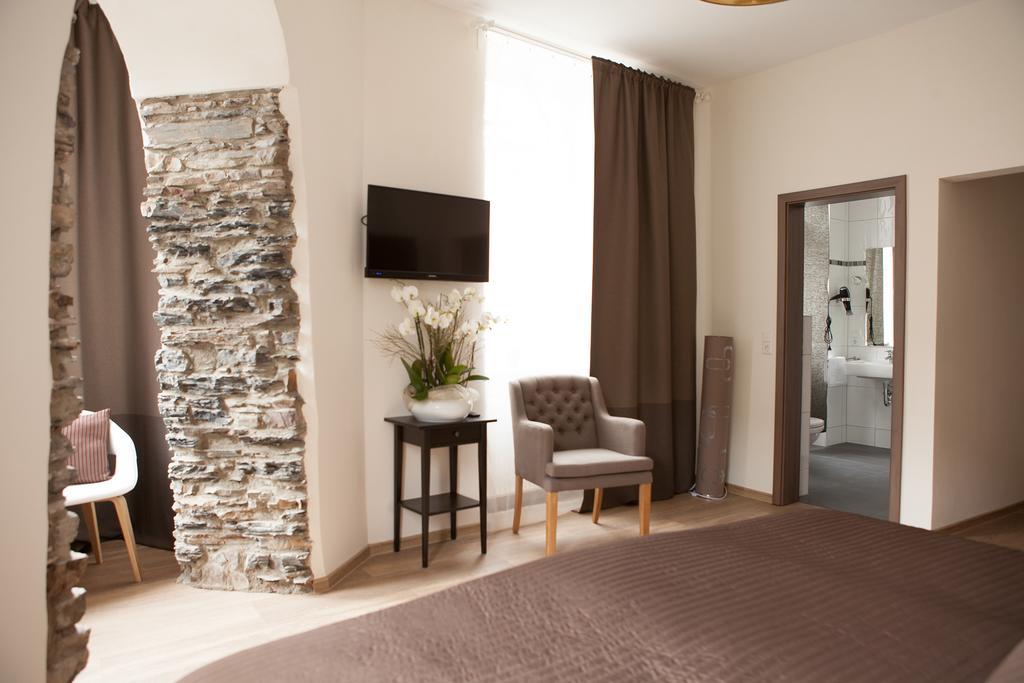 Hotel Ravene Кохем Екстериор снимка