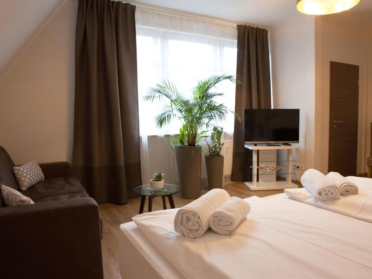 Hotel Ravene Кохем Екстериор снимка